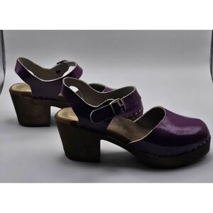 Tessa Clogs Moa Sandals Size 40 US 9 Patent Leather Purple Closed Toe Heels